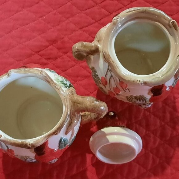 Cardinal & Holly Ceramic Creamer & Sugar SET (VINTAGE) - Picture 5 of 5